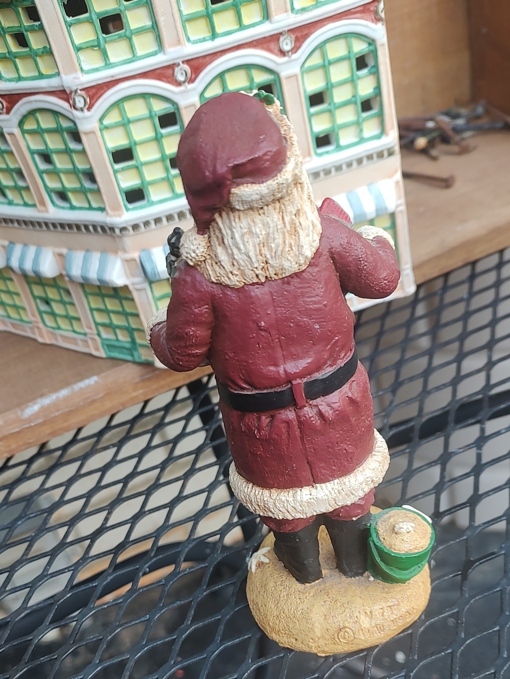 Santa,St Simons,. Georgia,With Lighthouse - Picture 4 of 8